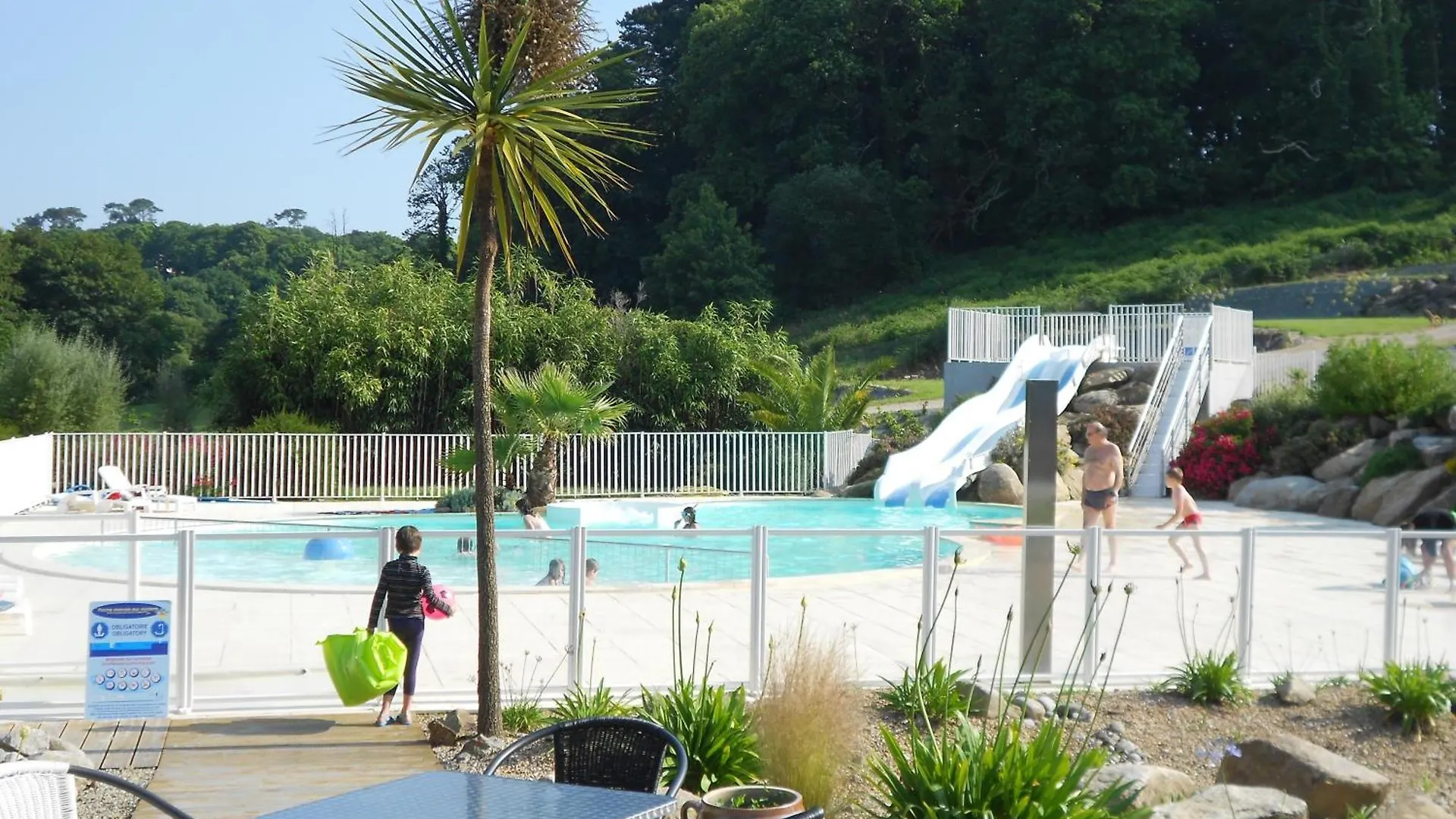 Camping De Trezulien Douarnenez 4*,