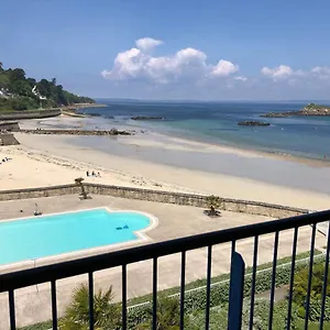 Très Bel Vue Avec Piscine Appartement