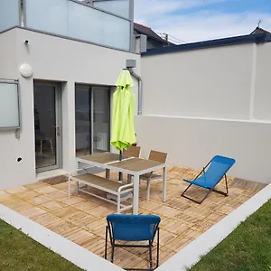 Appartement Cote Jardin - - Standing - Proche Centre Et Port, Cancale